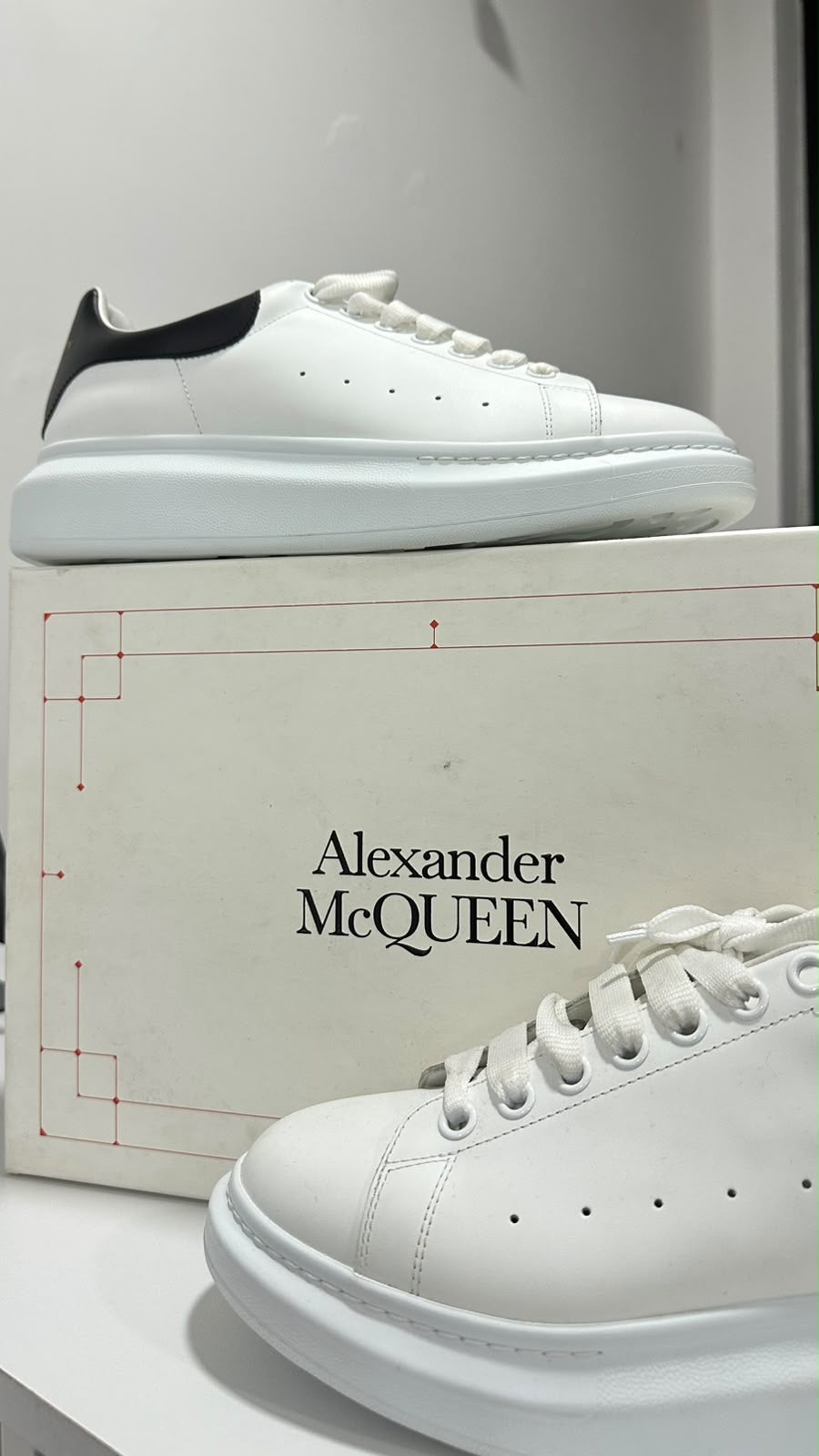 ALEXANDER MCQUEEN