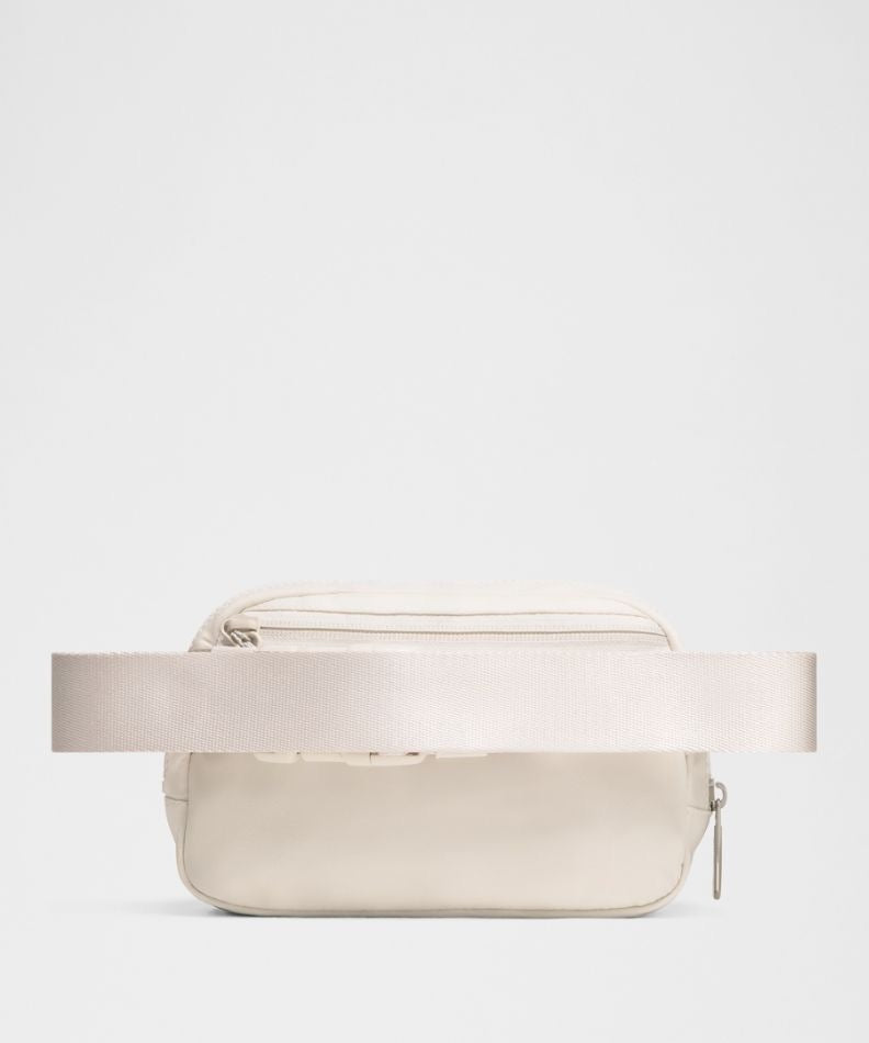 LULULEMON BAG