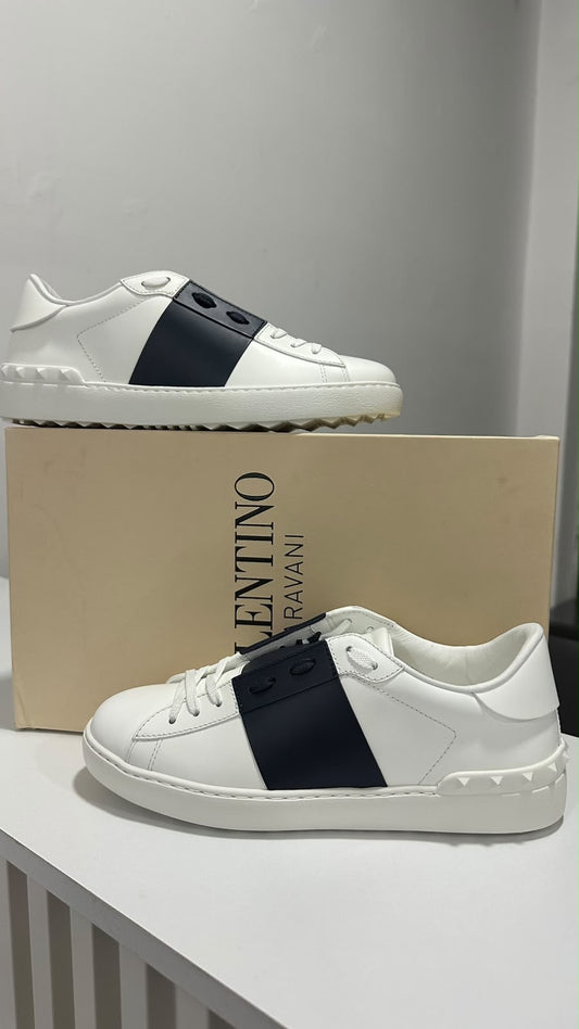 VALENTINO OPEN