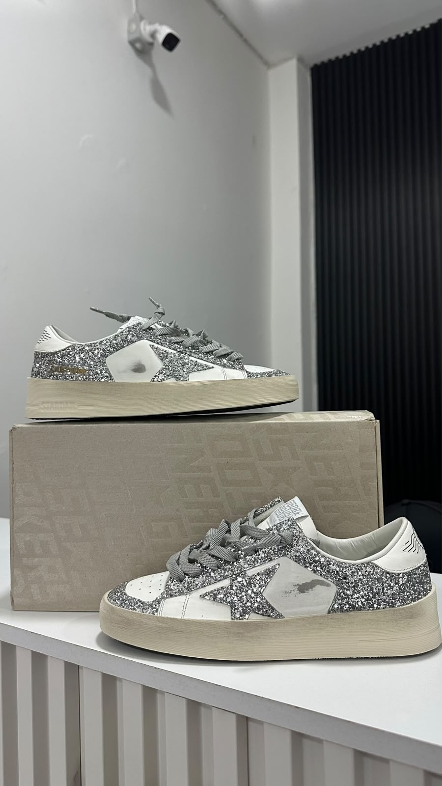 GOLDEN GOOSE STARDAN