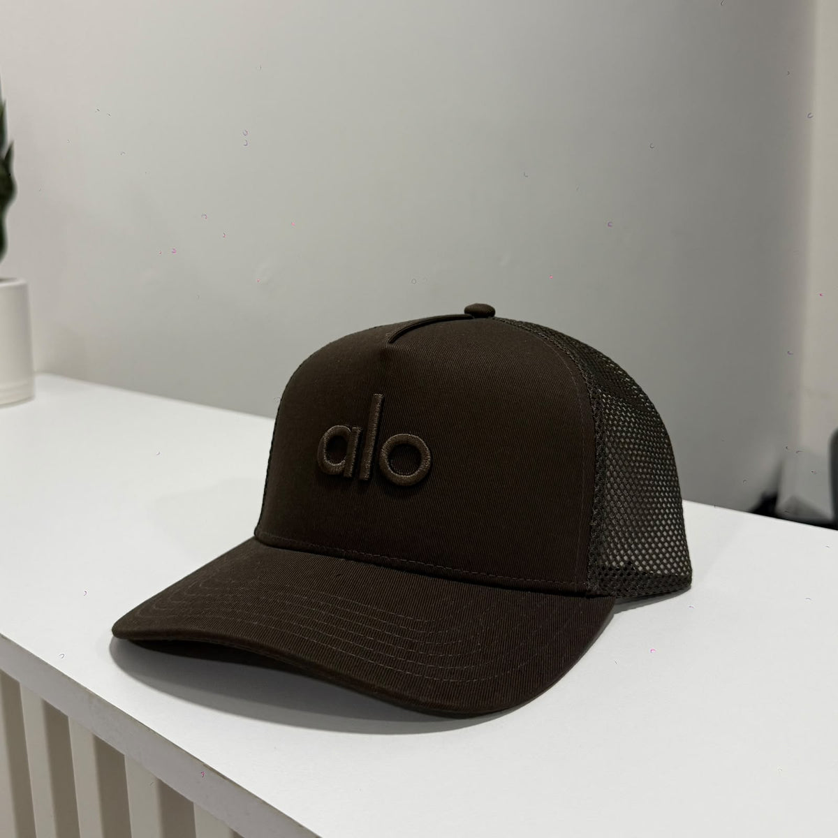 ALO CAPS