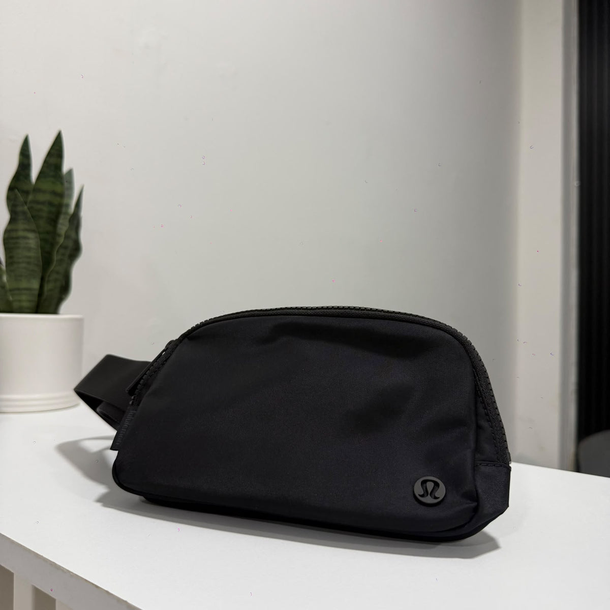 LULULEMON CROSSBODY