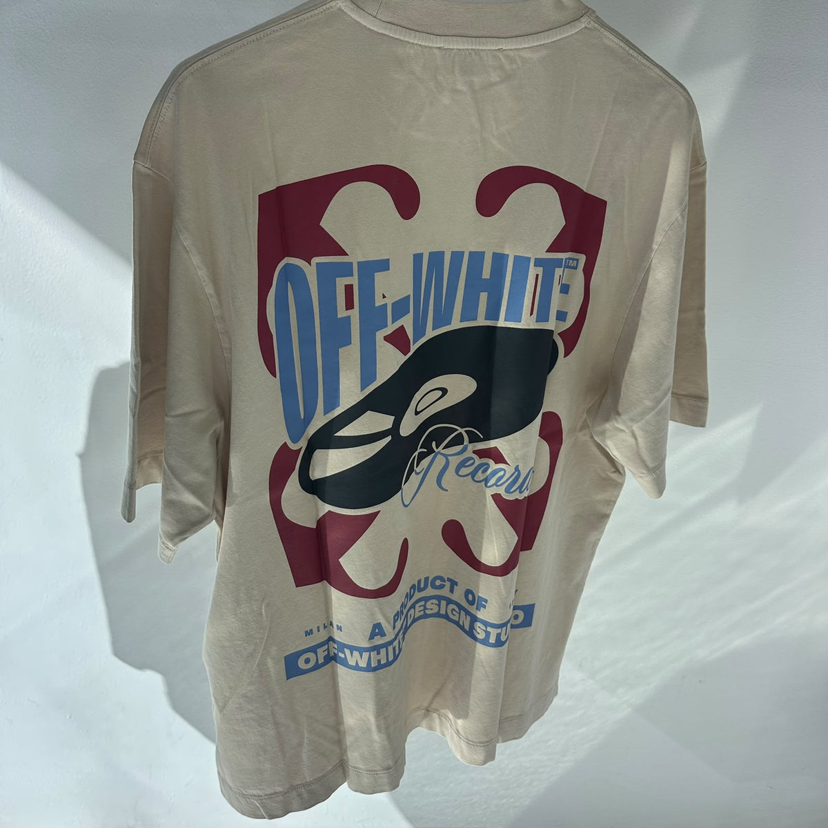 OFF-WHITE