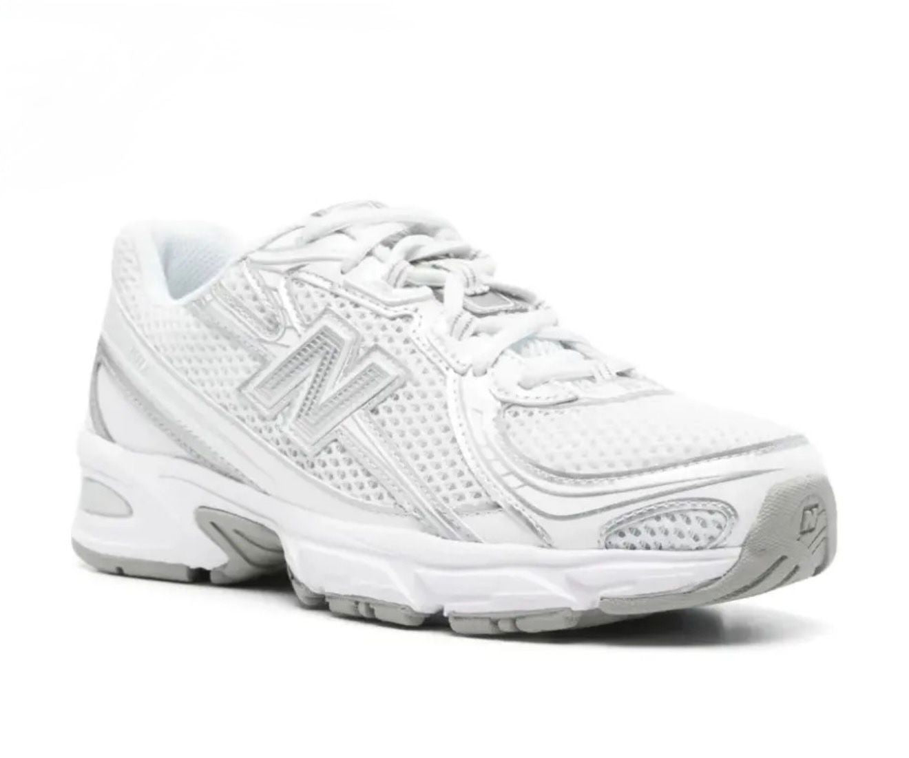 NEW BALANCE 740