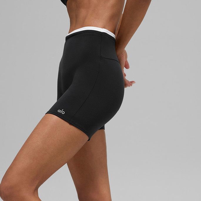 ALO SHORT