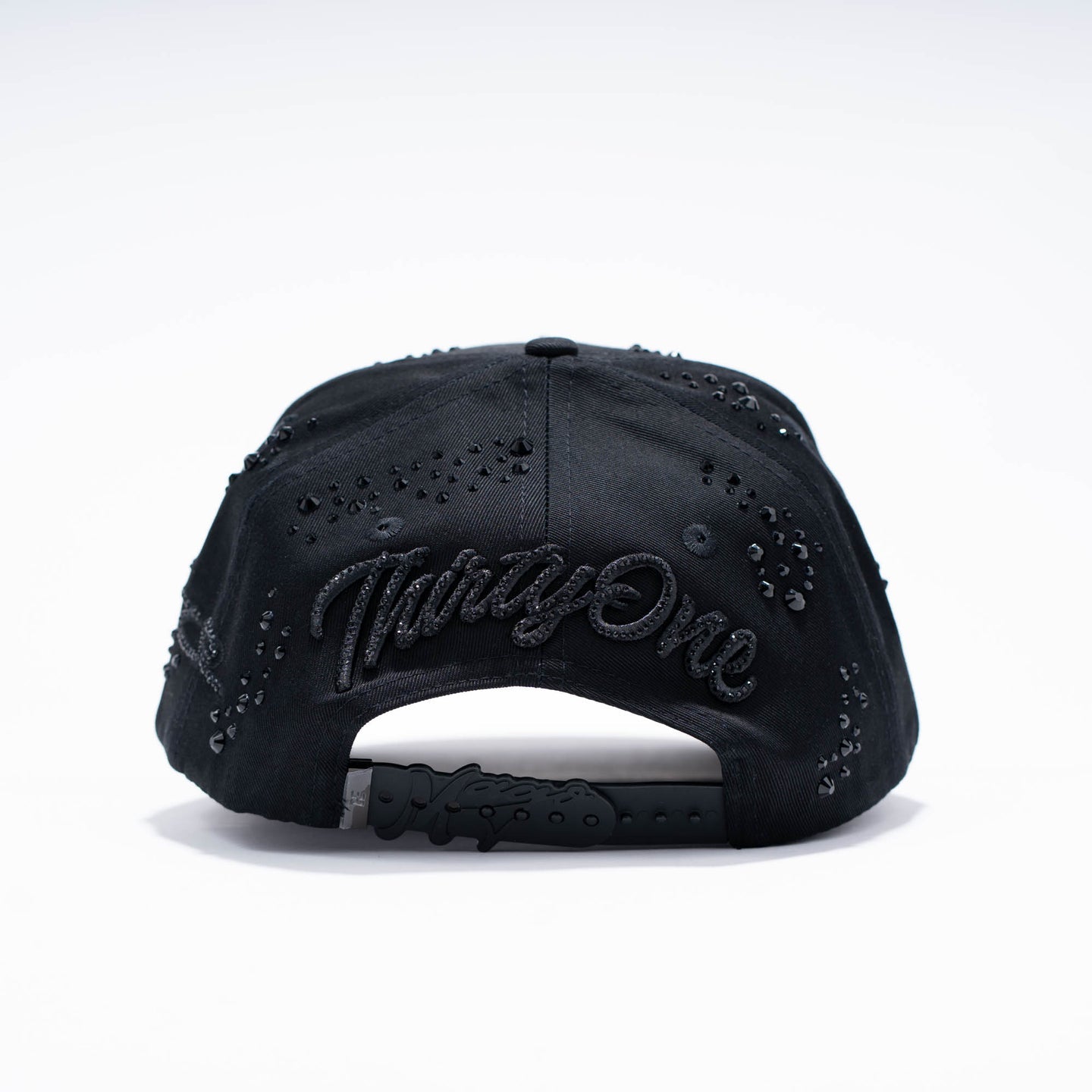 31 HATS MAGO TOTAL BLACK